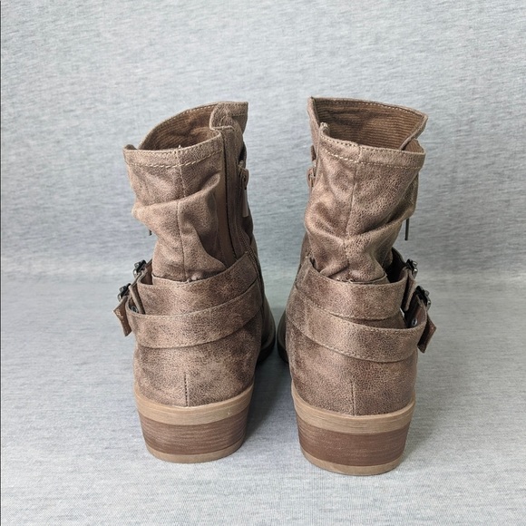 👯♀️Host Pick⚡️ Torrid Brushed Faux Leather Moto Booties - Picture 7 of 11